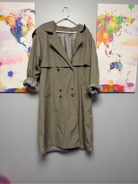 Women's Olive Trench Coat with Double-Breasted Front